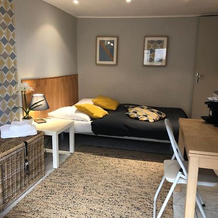 Апартаменты Studio Des Tanneurs Монпелье Экстерьер фото